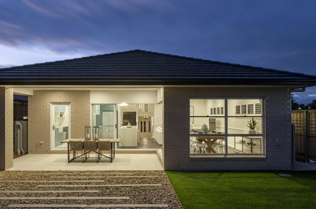 Whitehaven 238 outdoor entertaining area with recess lighting