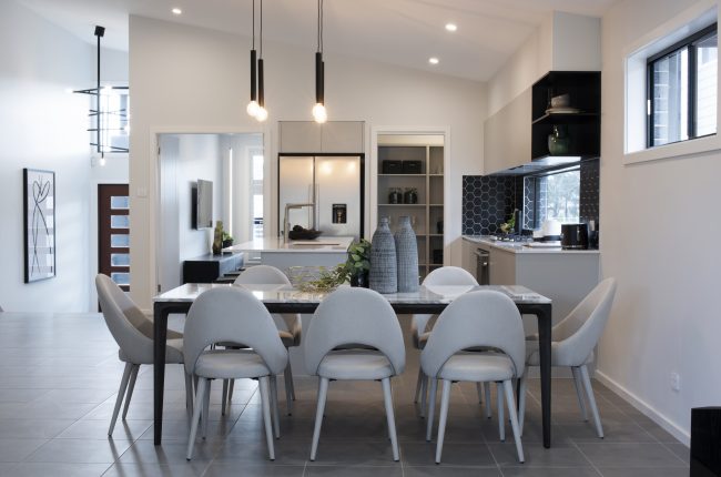 San Tropez 273 kitchen and dining area