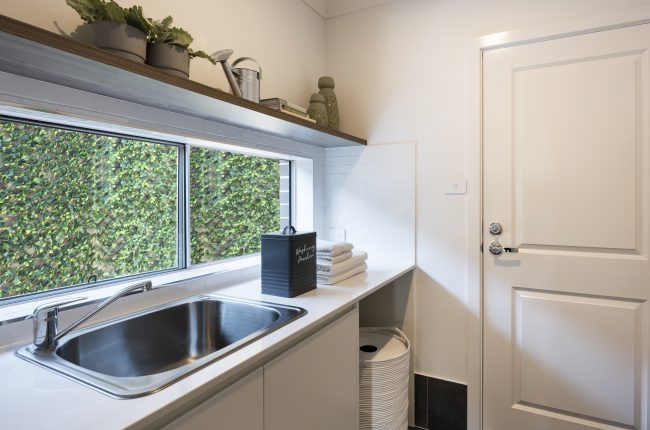 Avalon 2 220 laundry with large aluminium sink