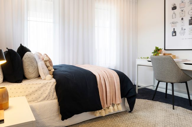 Riviera 1 267 kids bedroom with contrasting colour schemes