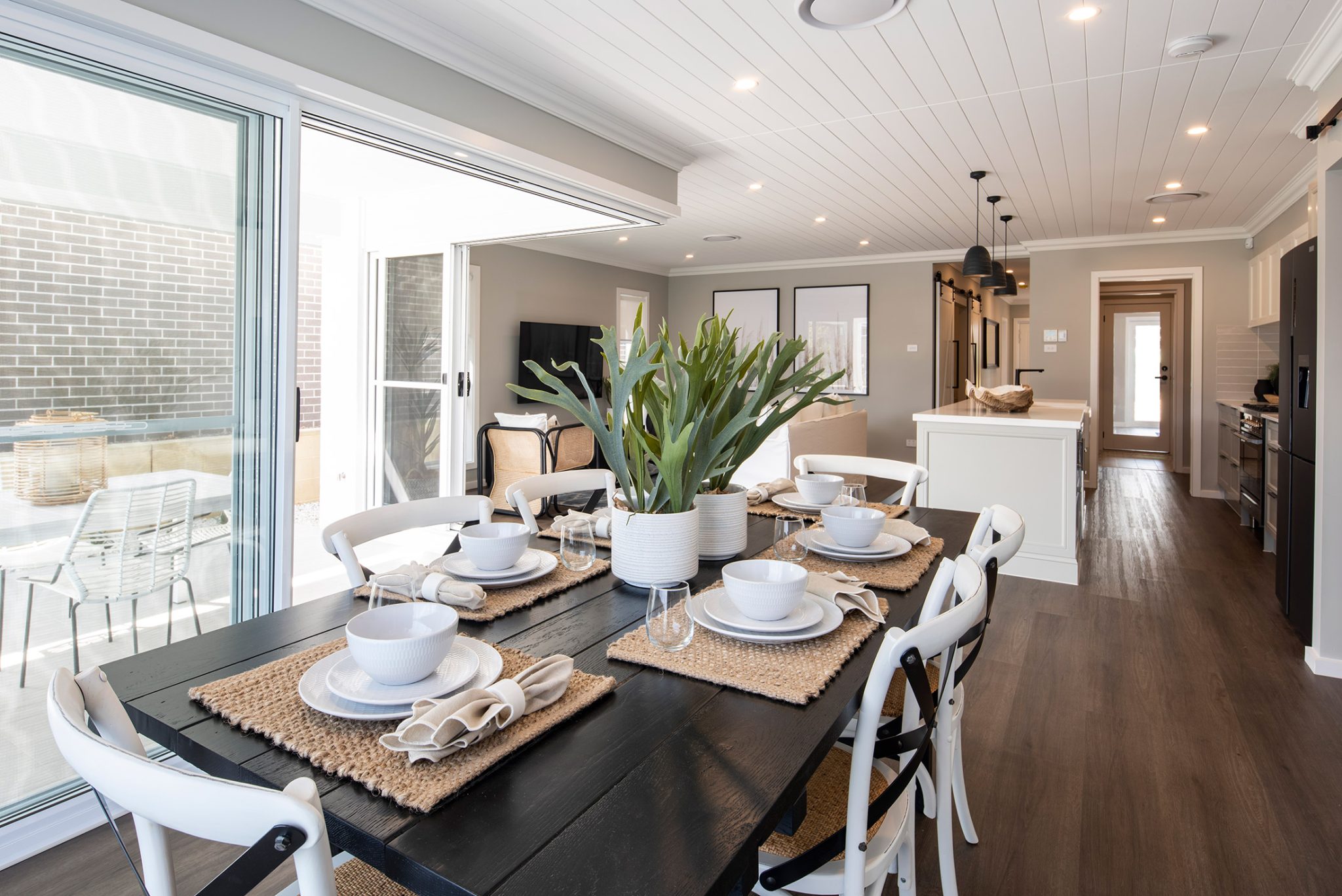 Avoca dining room