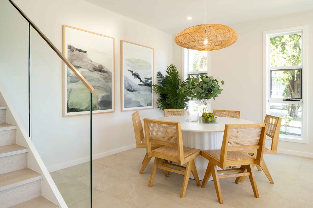 Pendant light over dining table