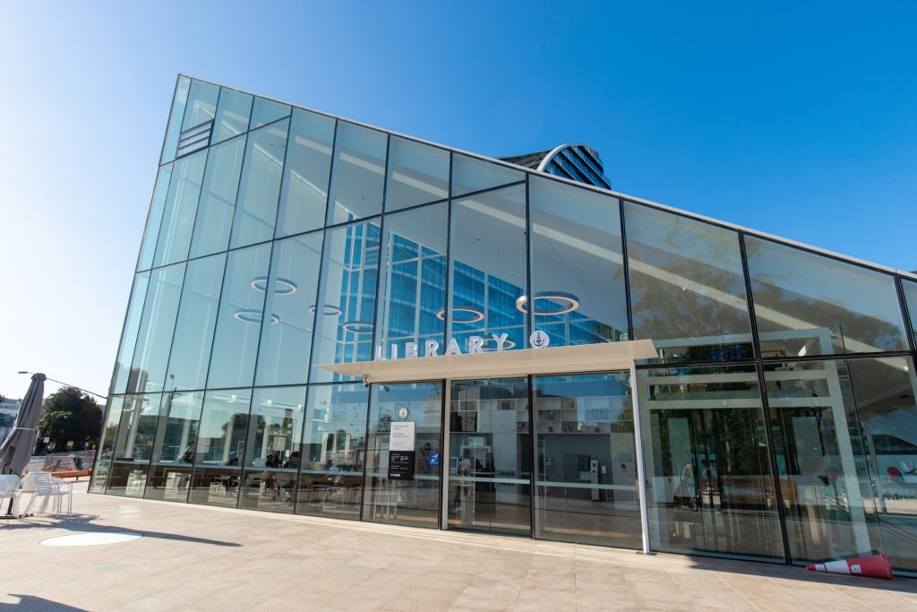 glass facade of Green Square Library