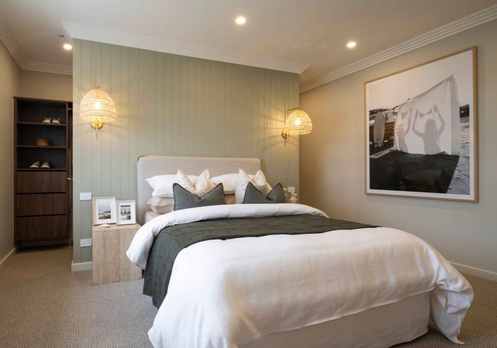 Byron 262, Wilton Greens